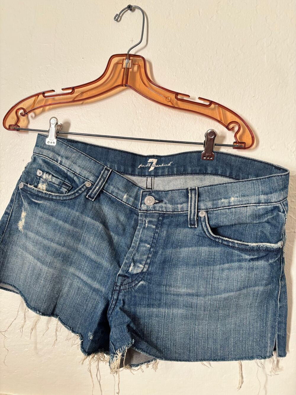 7 For All Mankind Distressed Cutoff Denim Shorts Size 28 Medium Wash Frayed Hem